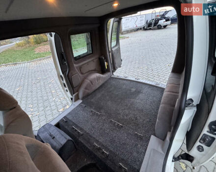 Білий Фольксваген Кадді, об'ємом двигуна 1.97 л та пробігом 462 тис. км за 5650 $, фото 15 на Automoto.ua