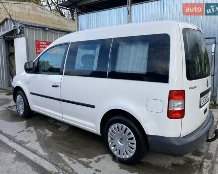 Белый Фольксваген Кадди, объемом двигателя 1.4 л и пробегом 313 тыс. км за 5700 $, фото 1 на Automoto.ua