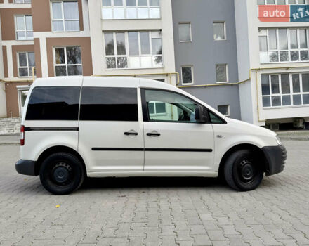 Фольксваген Кадди 2007 в Тернополе на Automoto.ua Белый Фольксваген Кадди, объемом двигателя 2 л и пробегом 257 тыс. км за 5799 $, фото 1 на Automoto.ua