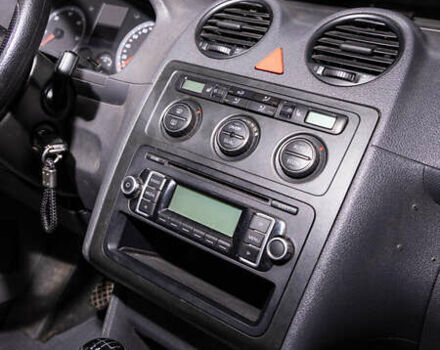 Белый Фольксваген Кадди, объемом двигателя 1.9 л и пробегом 273 тыс. км за 7000 $, фото 13 на Automoto.ua