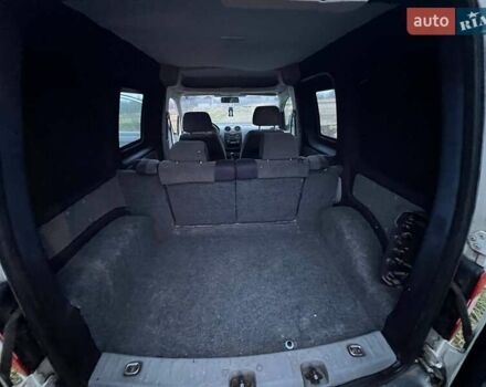 Білий Фольксваген Кадді, об'ємом двигуна 1.97 л та пробігом 330 тис. км за 5200 $, фото 6 на Automoto.ua