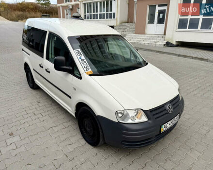 Фольксваген Кадди 2007 в Тернополе на Automoto.ua Белый Фольксваген Кадди, объемом двигателя 2 л и пробегом 257 тыс. км за 5799 $, фото 15 на Automoto.ua