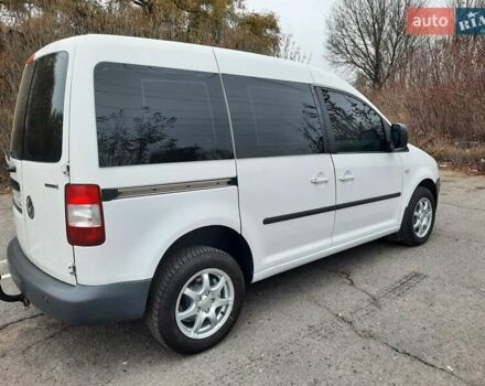 Білий Фольксваген Кадді, об'ємом двигуна 2 л та пробігом 232 тис. км за 5600 $, фото 21 на Automoto.ua