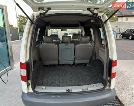 Белый Фольксваген Кадди, объемом двигателя 2 л и пробегом 250 тыс. км за 6500 $, фото 31 на Automoto.ua