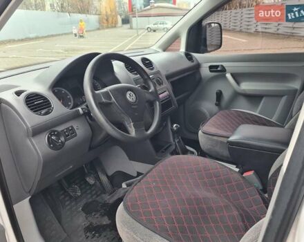 Белый Фольксваген Кадди, объемом двигателя 1.97 л и пробегом 257 тыс. км за 5300 $, фото 27 на Automoto.ua