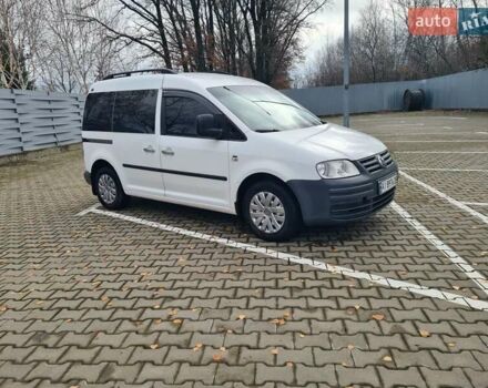 Белый Фольксваген Кадди, объемом двигателя 1.97 л и пробегом 257 тыс. км за 5300 $, фото 5 на Automoto.ua