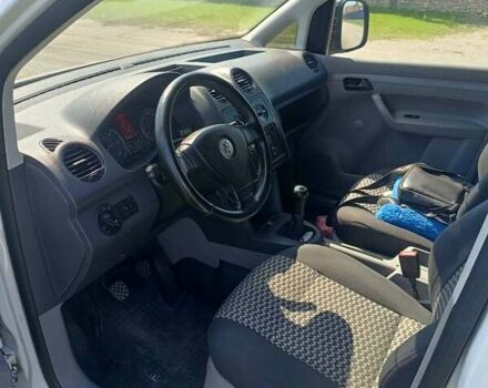 Белый Фольксваген Кадди, объемом двигателя 2 л и пробегом 360 тыс. км за 6900 $, фото 6 на Automoto.ua