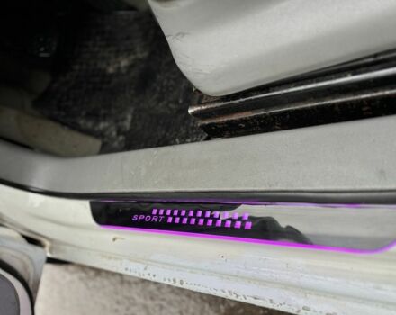 Белый Фольксваген Кадди, объемом двигателя 1.9 л и пробегом 337 тыс. км за 2350 $, фото 20 на Automoto.ua