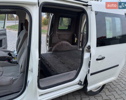 Білий Фольксваген Кадді, об'ємом двигуна 1.97 л та пробігом 462 тис. км за 5650 $, фото 14 на Automoto.ua