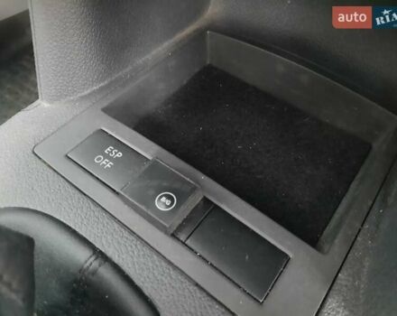 Білий Фольксваген Кадді, об'ємом двигуна 2 л та пробігом 232 тис. км за 5600 $, фото 12 на Automoto.ua