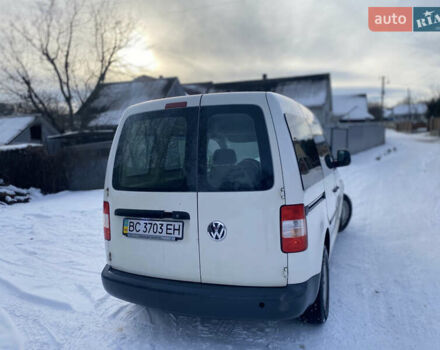 Белый Фольксваген Кадди, объемом двигателя 1.9 л и пробегом 212 тыс. км за 5400 $, фото 4 на Automoto.ua