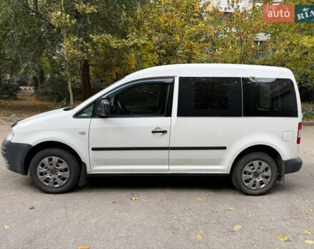 Белый Фольксваген Кадди, объемом двигателя 1.9 л и пробегом 218 тыс. км за 6800 $, фото 2 на Automoto.ua