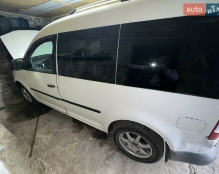 Білий Фольксваген Кадді, об'ємом двигуна 2 л та пробігом 385 тис. км за 4500 $, фото 1 на Automoto.ua