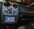Белый Фольксваген Кадди, объемом двигателя 2 л и пробегом 325 тыс. км за 6500 $, фото 6 на Automoto.ua