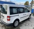 Белый Фольксваген Кадди, объемом двигателя 1.4 л и пробегом 313 тыс. км за 5700 $, фото 1 на Automoto.ua