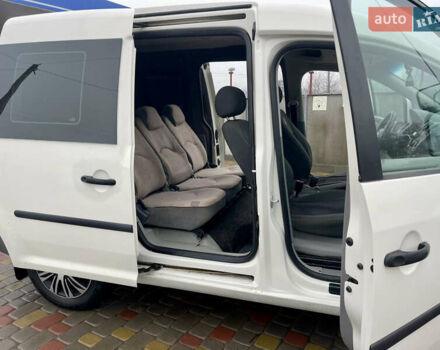 Білий Фольксваген Кадді, об'ємом двигуна 1.9 л та пробігом 280 тис. км за 6299 $, фото 12 на Automoto.ua