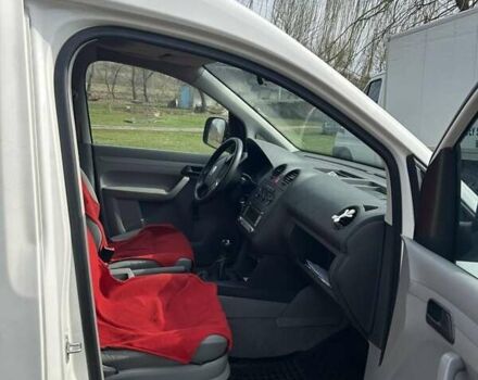 Білий Фольксваген Кадді, об'ємом двигуна 1.9 л та пробігом 318 тис. км за 6500 $, фото 11 на Automoto.ua