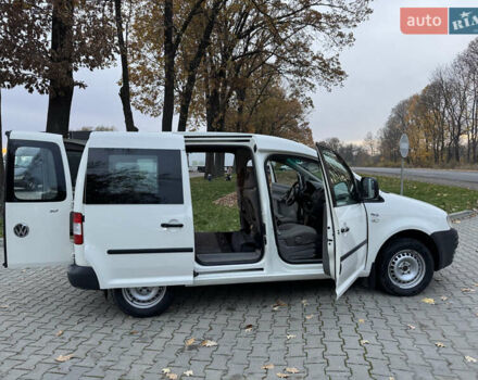 Білий Фольксваген Кадді, об'ємом двигуна 1.97 л та пробігом 462 тис. км за 5650 $, фото 11 на Automoto.ua
