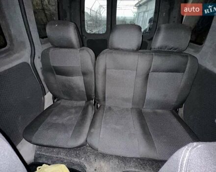 Білий Фольксваген Кадді, об'ємом двигуна 2 л та пробігом 385 тис. км за 4500 $, фото 9 на Automoto.ua