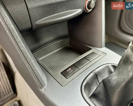 Фольксваген Кадди 2007 в Тернополе на Automoto.ua Белый Фольксваген Кадди, объемом двигателя 2 л и пробегом 257 тыс. км за 5799 $, фото 34 на Automoto.ua