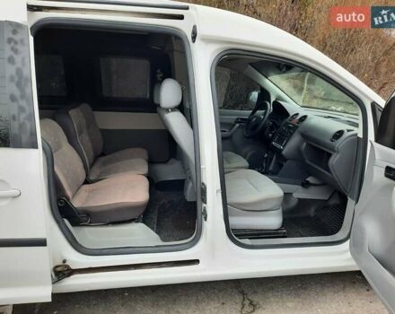 Білий Фольксваген Кадді, об'ємом двигуна 2 л та пробігом 232 тис. км за 5600 $, фото 14 на Automoto.ua