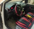 Белый Фольксваген Кадди, объемом двигателя 2 л и пробегом 325 тыс. км за 6500 $, фото 12 на Automoto.ua