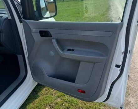 Белый Фольксваген Кадди, объемом двигателя 2 л и пробегом 360 тыс. км за 6900 $, фото 13 на Automoto.ua