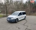 Белый Фольксваген Кадди, объемом двигателя 1.97 л и пробегом 279 тыс. км за 5500 $, фото 4 на Automoto.ua