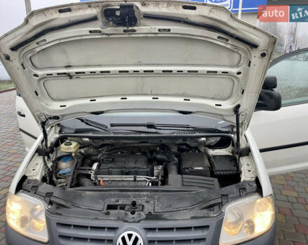 Білий Фольксваген Кадді, об'ємом двигуна 1.9 л та пробігом 280 тис. км за 6299 $, фото 20 на Automoto.ua