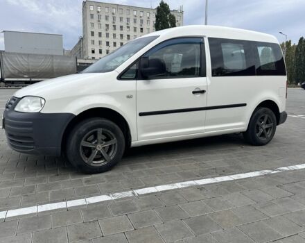 Фольксваген Кадди 2007 в Черкассах на Automoto.ua Белый Фольксваген Кадди, объемом двигателя 2 л и пробегом 298 тыс. км за 6150 $, фото 3 на Automoto.ua