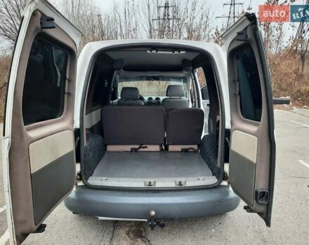 Білий Фольксваген Кадді, об'ємом двигуна 2 л та пробігом 232 тис. км за 5600 $, фото 32 на Automoto.ua