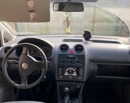 Білий Фольксваген Кадді, об'ємом двигуна 2 л та пробігом 388 тис. км за 4900 $, фото 8 на Automoto.ua