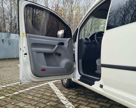 Белый Фольксваген Кадди, объемом двигателя 1.97 л и пробегом 257 тыс. км за 5300 $, фото 15 на Automoto.ua