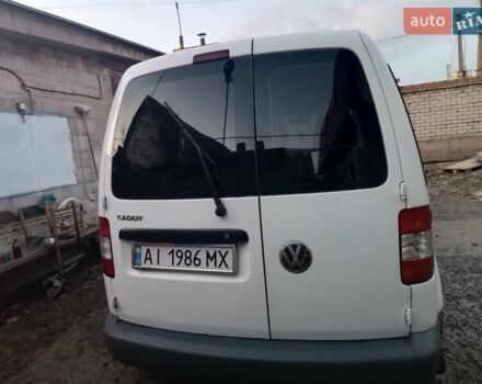 Белый Фольксваген Кадди, объемом двигателя 1.9 л и пробегом 348 тыс. км за 5100 $, фото 2 на Automoto.ua