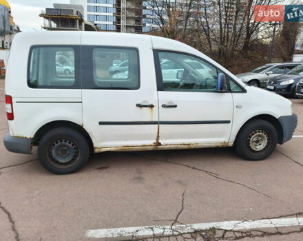 Білий Фольксваген Кадді, об'ємом двигуна 1.6 л та пробігом 477 тис. км за 3489 $, фото 3 на Automoto.ua