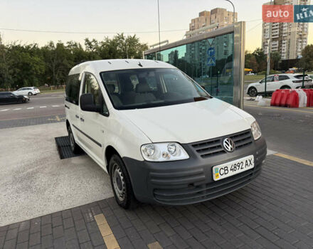 Белый Фольксваген Кадди, объемом двигателя 2 л и пробегом 250 тыс. км за 6500 $, фото 1 на Automoto.ua