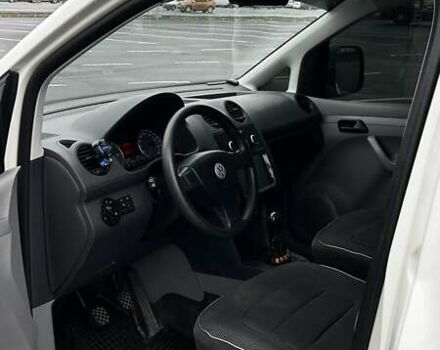 Білий Фольксваген Кадді, об'ємом двигуна 1.97 л та пробігом 370 тис. км за 7000 $, фото 11 на Automoto.ua