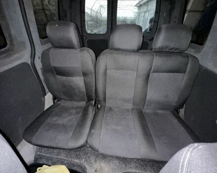 Белый Фольксваген Кадди, объемом двигателя 2 л и пробегом 385 тыс. км за 4500 $, фото 4 на Automoto.ua