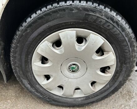 Белый Фольксваген Кадди, объемом двигателя 1.9 л и пробегом 337 тыс. км за 2350 $, фото 14 на Automoto.ua