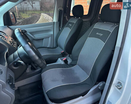 Белый Фольксваген Кадди, объемом двигателя 1.9 л и пробегом 240 тыс. км за 5200 $, фото 17 на Automoto.ua