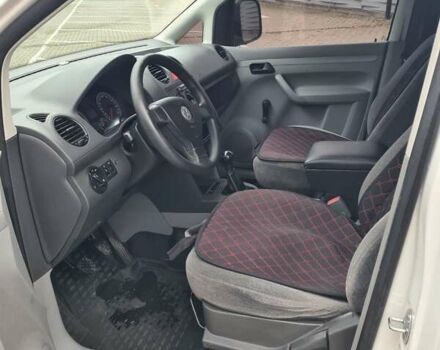 Белый Фольксваген Кадди, объемом двигателя 1.97 л и пробегом 257 тыс. км за 5300 $, фото 26 на Automoto.ua