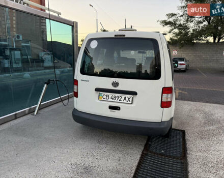 Белый Фольксваген Кадди, объемом двигателя 2 л и пробегом 250 тыс. км за 6500 $, фото 11 на Automoto.ua