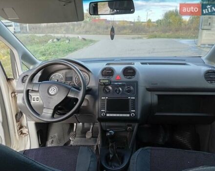 Білий Фольксваген Кадді, об'ємом двигуна 1.9 л та пробігом 290 тис. км за 5550 $, фото 11 на Automoto.ua