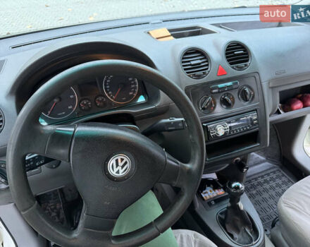 Білий Фольксваген Кадді, об'ємом двигуна 1.97 л та пробігом 462 тис. км за 5650 $, фото 5 на Automoto.ua
