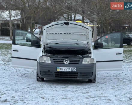 Белый Фольксваген Кадди, объемом двигателя 1.9 л и пробегом 240 тыс. км за 4550 $, фото 19 на Automoto.ua