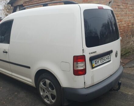 Белый Фольксваген Кадди, объемом двигателя 2 л и пробегом 249 тыс. км за 5000 $, фото 1 на Automoto.ua
