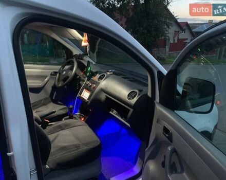 Белый Фольксваген Кадди, объемом двигателя 1.39 л и пробегом 246 тыс. км за 5000 $, фото 5 на Automoto.ua