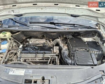 Белый Фольксваген Кадди, объемом двигателя 1.97 л и пробегом 280 тыс. км за 5100 $, фото 9 на Automoto.ua