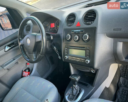 Білий Фольксваген Кадді, об'ємом двигуна 1.9 л та пробігом 294 тис. км за 4800 $, фото 14 на Automoto.ua