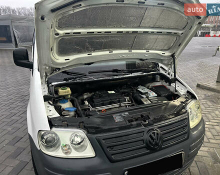 Білий Фольксваген Кадді, об'ємом двигуна 1.9 л та пробігом 183 тис. км за 9300 $, фото 12 на Automoto.ua